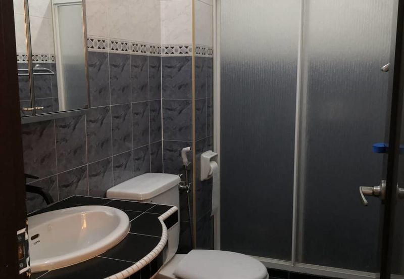 Oug/Sri Petaling 2 Storey Renovated Terrace House For Rent