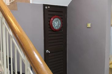 Oug/Sri Petaling 2 Storey Renovated Terrace House For Rent