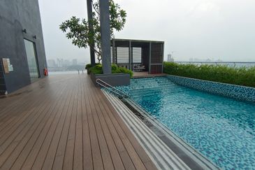 Waltz Residences @ Paradigm Garden City