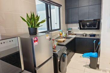 Waltz Residences @ Paradigm Garden City