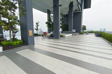 Waltz Residences @ Paradigm Garden City