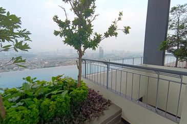 Waltz Residences @ Paradigm Garden City