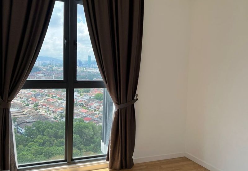 Waltz Residences @ Paradigm Garden City