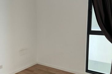 Waltz Residences @ Paradigm Garden City