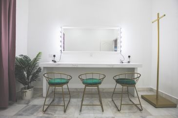 Oug/Taman Yarl 2 Storey Bungalow With Big Landscape For Sale