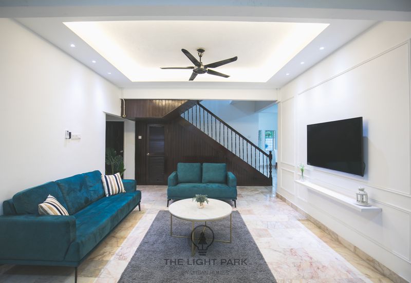 Oug/Taman Yarl 2 Storey Bungalow With Big Landscape For Sale