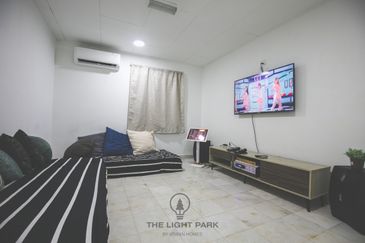 Oug/Taman Yarl 2 Storey Bungalow With Big Landscape For Sale