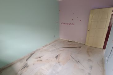 Oug 2 Storey Semi D For Sale