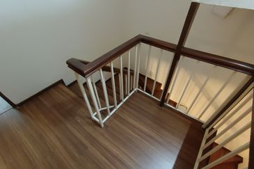 Oug 2 Storey Corner Terrace House For Rent