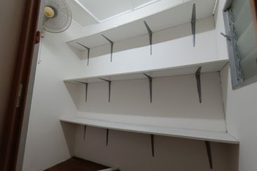 Oug 2 Storey Corner Terrace House For Rent