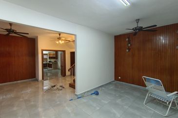 Oug 2 Storey Corner Terrace House For Rent