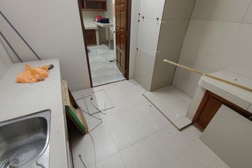 Oug 2 Storey Corner Terrace House For Rent