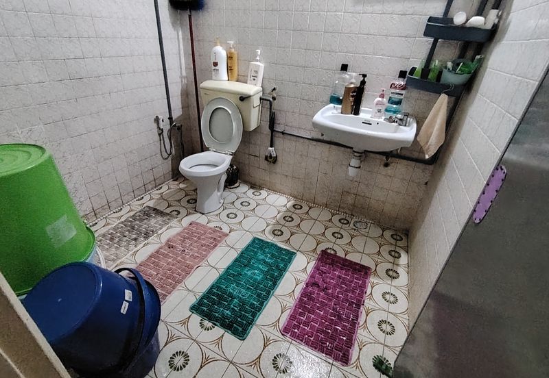 Oug 2 Storey Terrace House with Extension for Sale