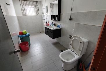 Oug 2 Storey Terrace House with Extension for Sale