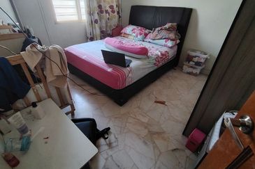 Oug 2 Storey Terrace House Hidden Gem For Sale