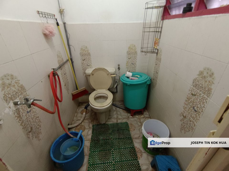 Oug 2 Storey Terrace House Flat Level at Quiet Area for Sale, Kuala Lumpur, Taman OUG