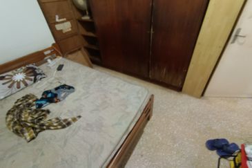 Oug/Happy Garden 1 Storey Corner Terrace House For Sale