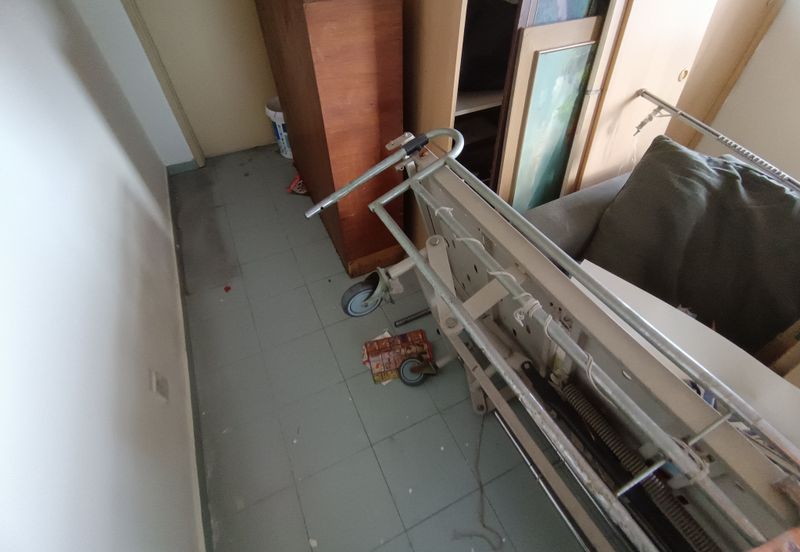 Oug/Happy Garden 1 Storey Corner Terrace House For Sale