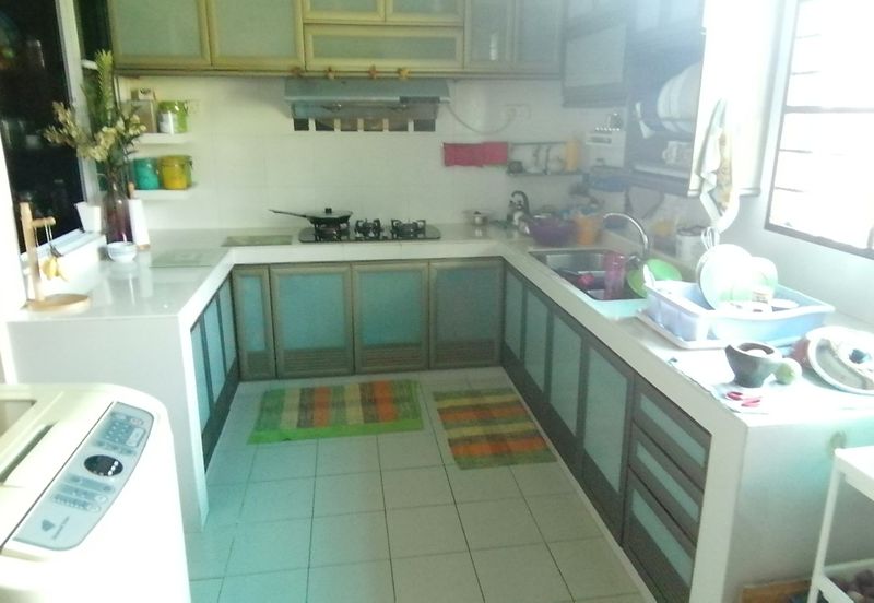 Oug/Happy Garden 3 Storey Gated Guarded Terrace House For Sale