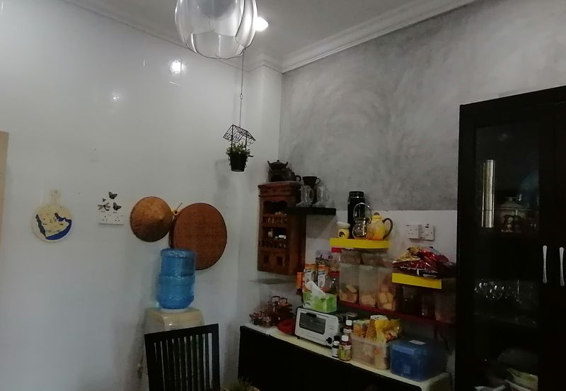 Oug/Happy Garden 3 Storey Gated Guarded Terrace House For Sale