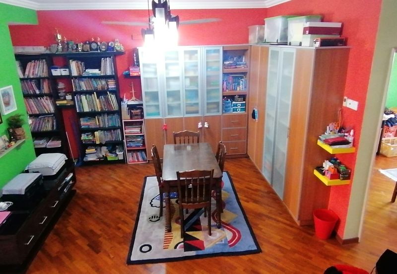 Oug/Happy Garden 3 Storey Gated Guarded Terrace House For Sale