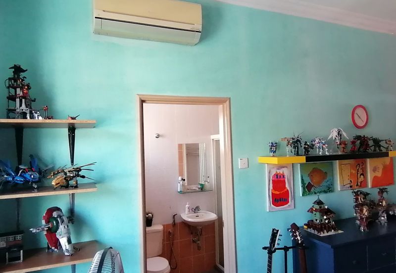 Oug/Happy Garden 3 Storey Gated Guarded Terrace House For Sale