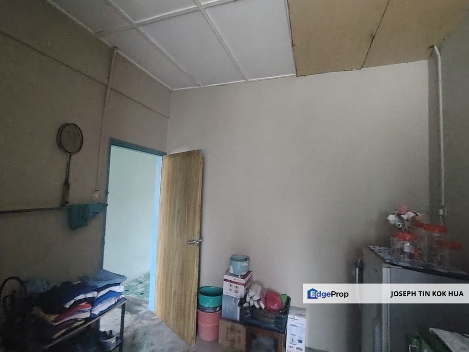 Rasa Utama 1 Storey Terrace House for Sale, Selangor, Rasa