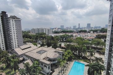 Endah Villa Condominium