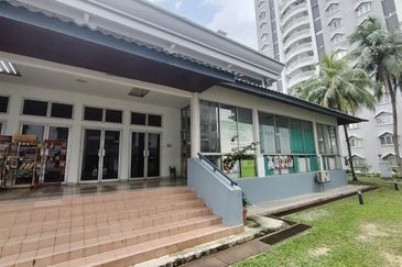 Endah Villa Condominium
