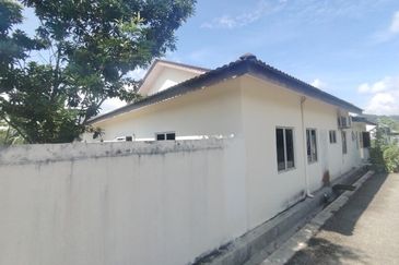 Taman Anggerik Heights