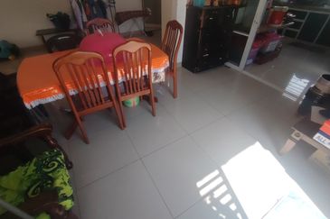 Taman Anggerik Heights