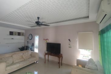 Taman Anggerik Heights