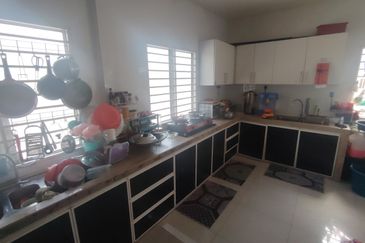 Taman Anggerik Heights