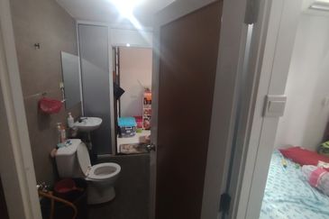 Taman Anggerik Heights