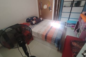 Taman Anggerik Heights