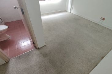 Anjung Hijau (Greenfield Apartment)