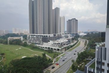 Anjung Hijau (Greenfield Apartment)
