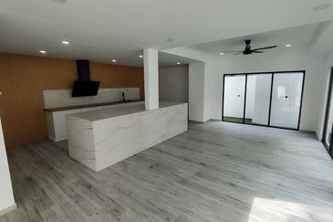 Oug/Taman United Brand New 2 Storey Semi D For Rent