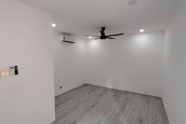 Oug/Taman United Brand New 2 Storey Semi D For Rent