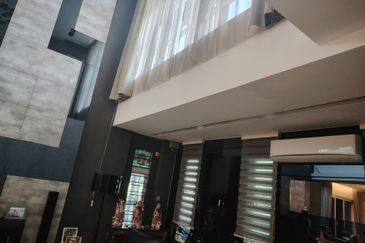 Oug 4 Storey Corner Semi D Modern Design Gated Guarded with Big Landscape for Sale