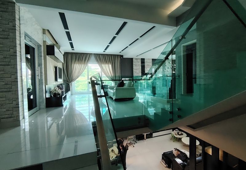 Oug 4 Storey Corner Semi D Modern Design Gated Guarded with Big Landscape for Sale