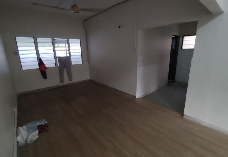 OUG/Taman United 2 Storey Bungalow For Rent