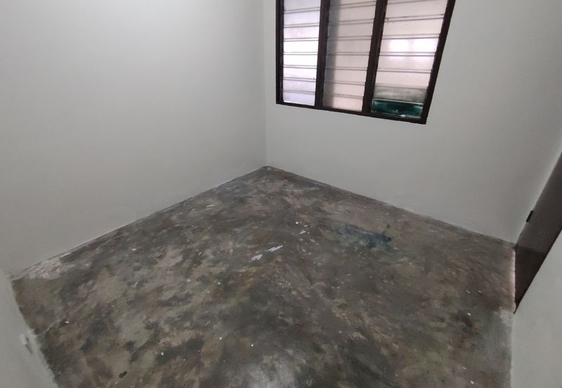 Oug/Taman United 2 Storey Bungalow For Sale