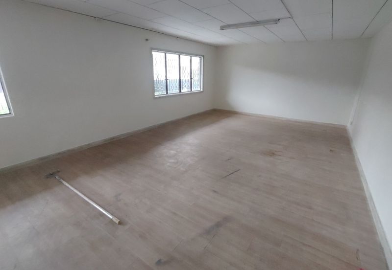 Oug/Taman United 2 Storey Bungalow For Sale