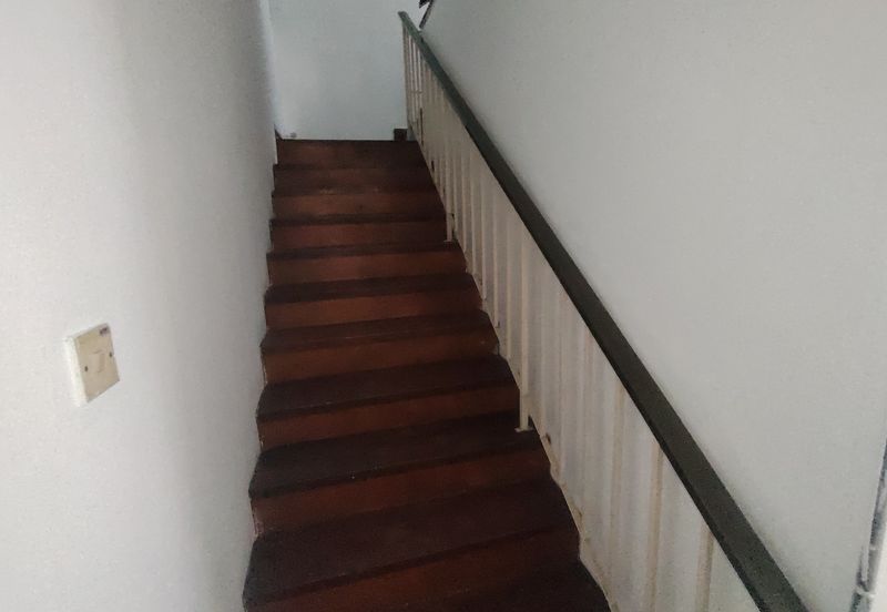 OUG 2 Storey Terrace for Rent