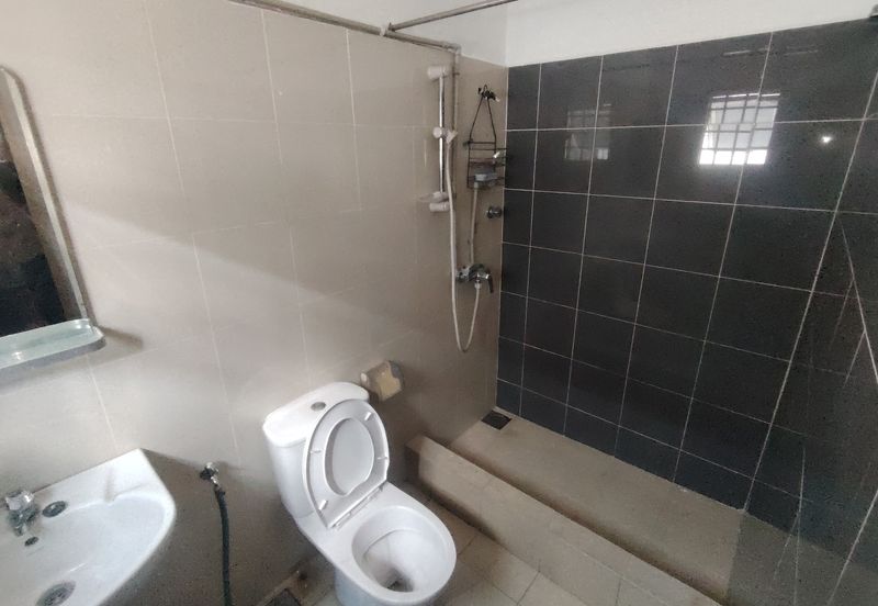 OUG 2 Storey Terrace for Rent