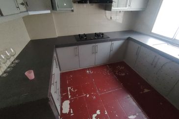 OUG 2 Storey Terrace for Rent