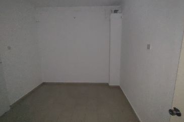 OUG 2 Storey Terrace for Rent