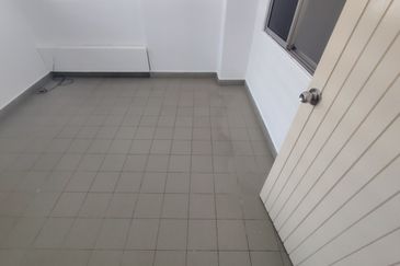 OUG 2 Storey Terrace for Rent