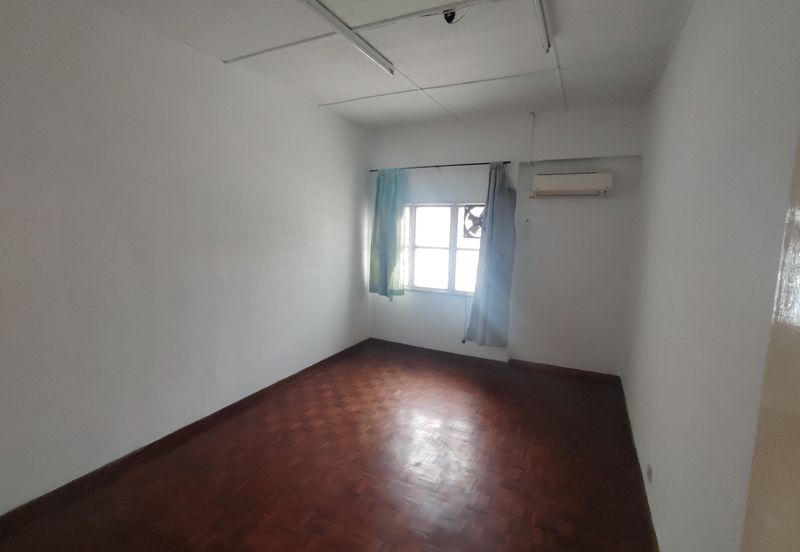 OUG 2 Storey Terrace for Rent